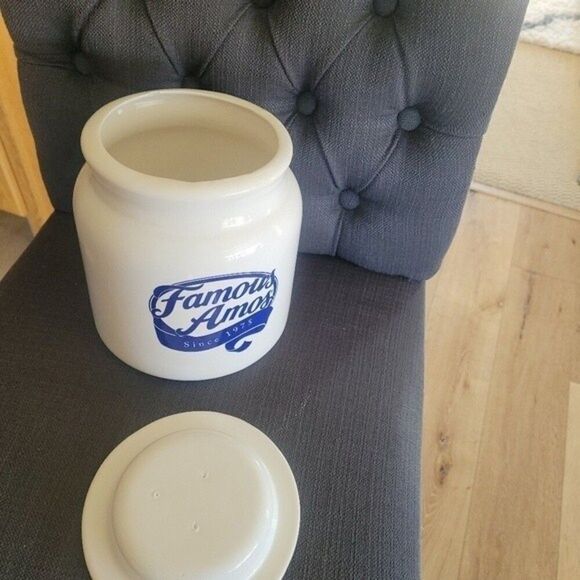 Vintage Famous Amos Ceramic White & Blue Collectible Canister cookie jar - Picture 7 of 15